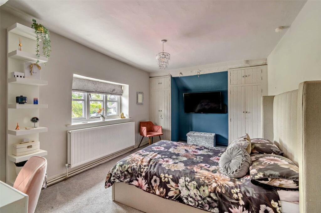 ezgif.com-webp-to-jpg-converter-2025-02-07T180421.109