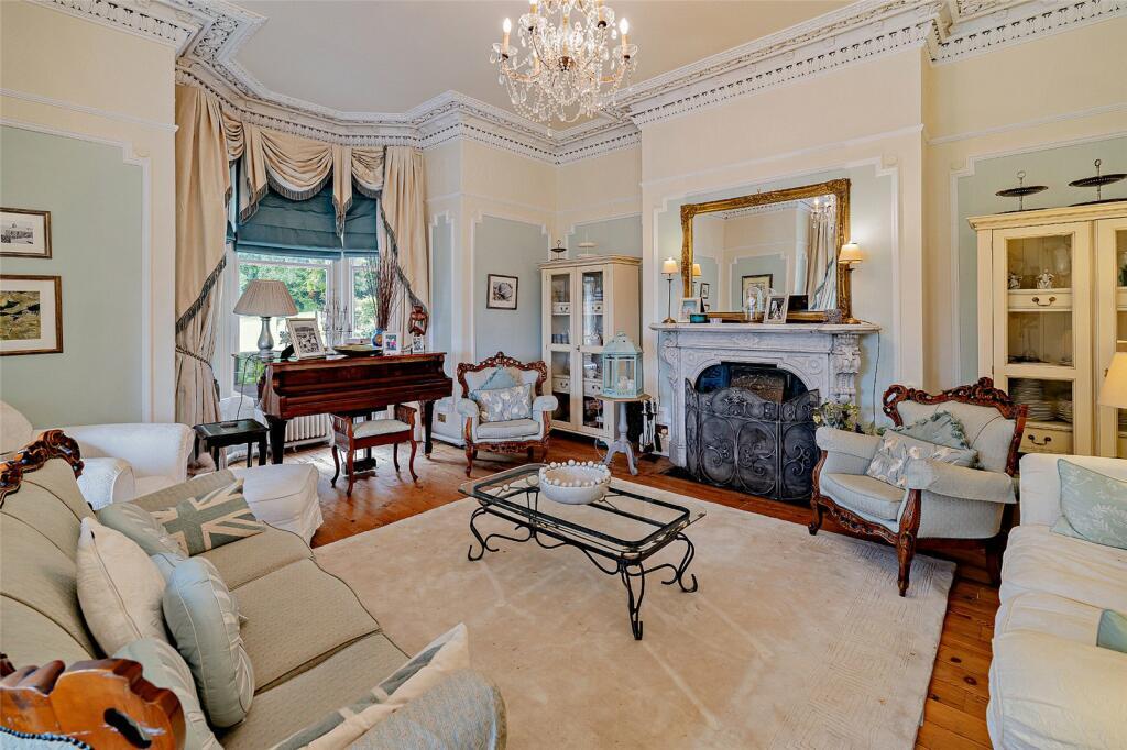 ezgif.com-webp-to-jpg-converter-2025-02-07T181414.976