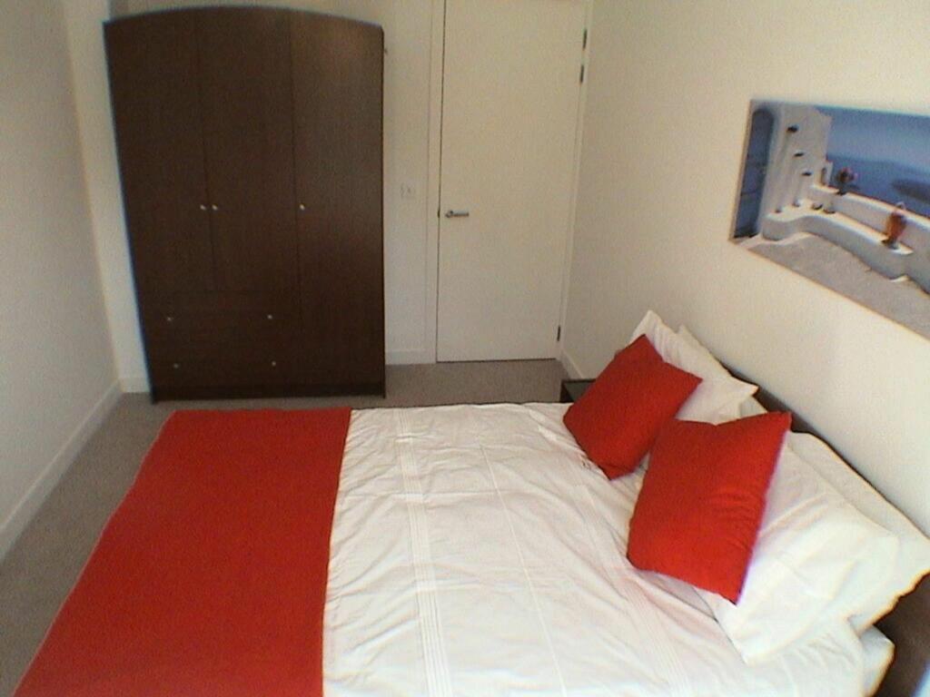 ezgif.com-webp-to-jpg-converter-2025-02-13T180331.761