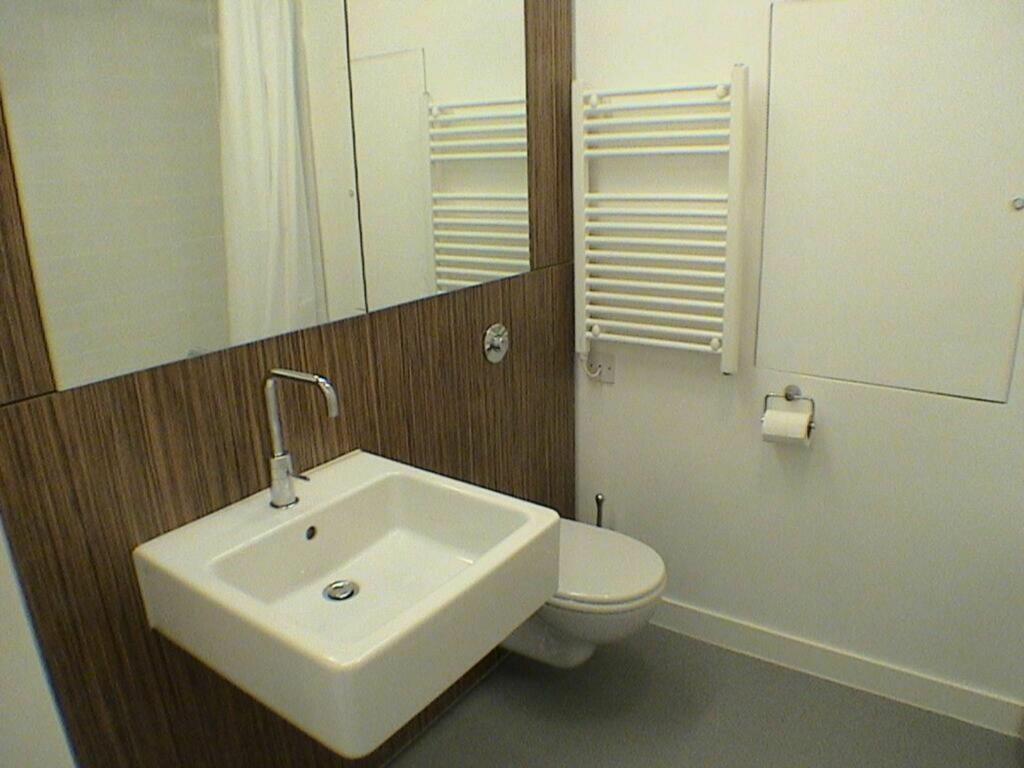 ezgif.com-webp-to-jpg-converter-2025-02-13T180416.509