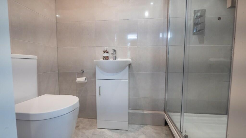 ezgif.com-webp-to-jpg-converter-3-3