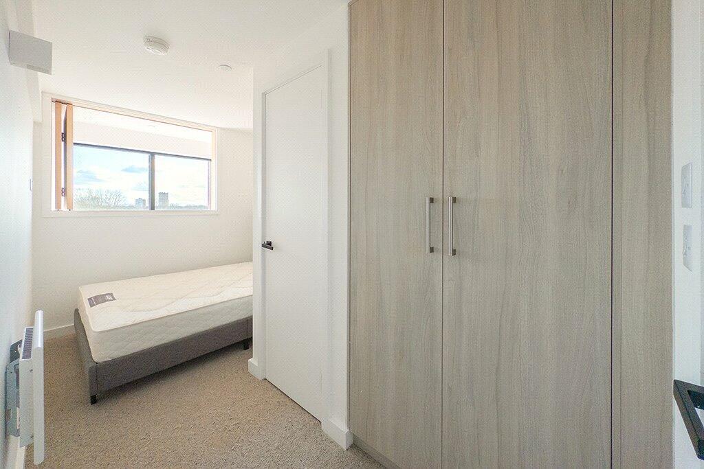 ezgif.com-webp-to-jpg-converter-73-2