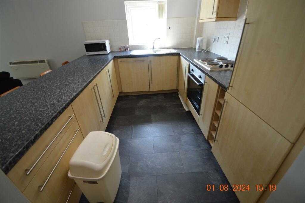 ezgif.com-webp-to-jpg-converter-79-1