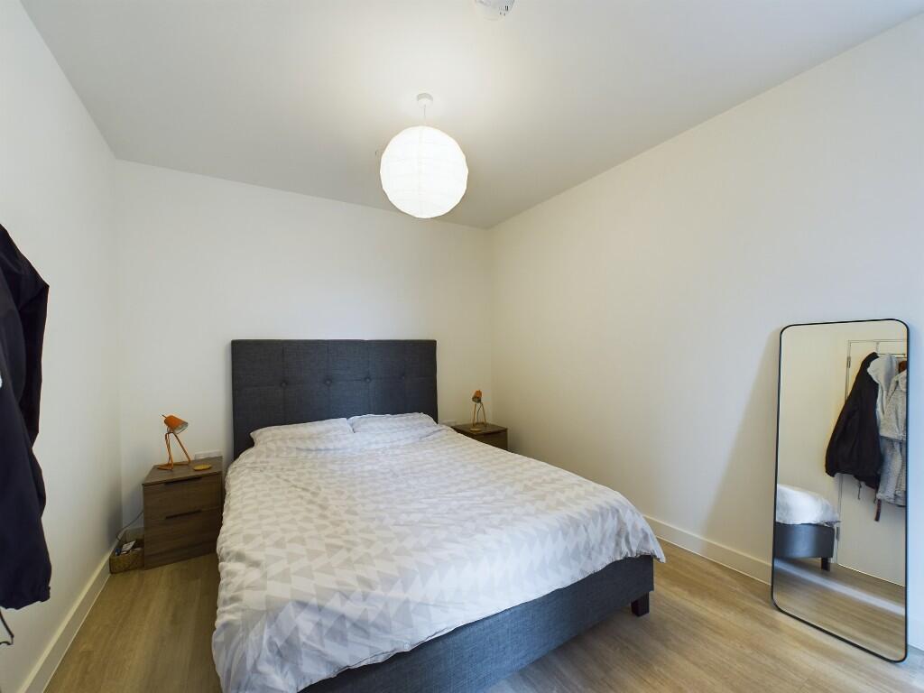 ezgif.com-webp-to-jpg-converter-88