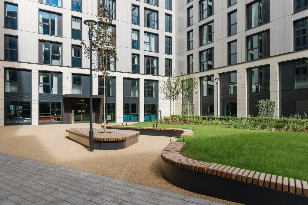 156986_REM10048_IMG_26_0000-ezgif.com-webp-to-jpg-converter