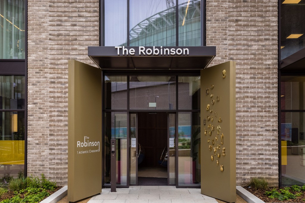 156986_ROD30008_IMG_00_0000-ezgif.com-webp-to-jpg-converter