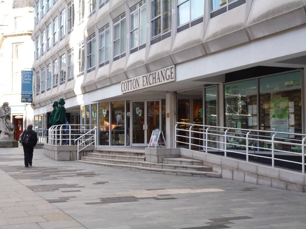 158735_CBRE03_IMG_02_0000-ezgif.com-webp-to-jpg-converter