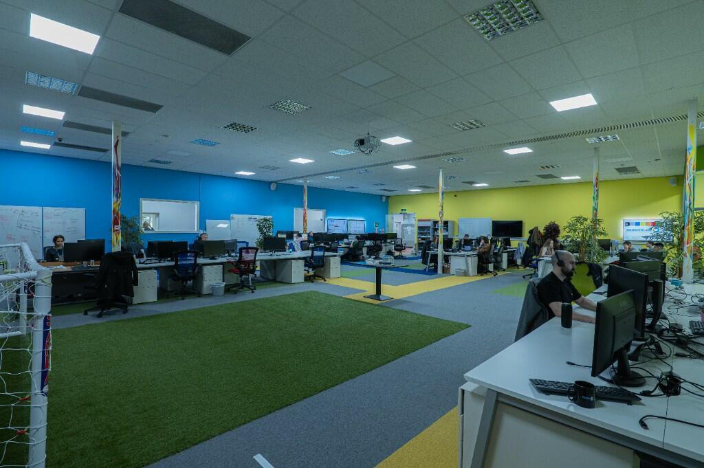 158735_WaltonHouse_IMG_06_0000-ezgif.com-webp-to-jpg-converter