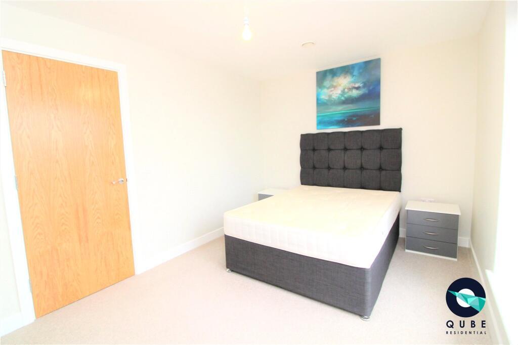 165695_HEO180143_L_IMG_04_0000-ezgif.com-webp-to-jpg-converter