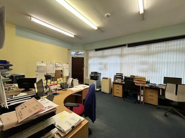 206906_mars68_IMG_01_0000-ezgif.com-webp-to-jpg-converter