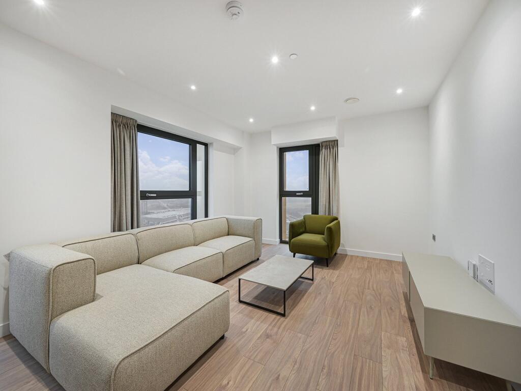 208253_PRL250207_L_IMG_03_0000-ezgif.com-webp-to-jpg-converter