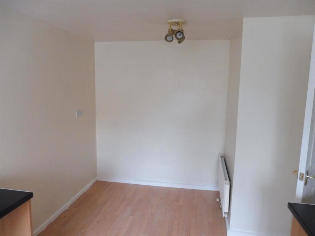 237665_33652726_IMG_10_0000-ezgif.com-webp-to-jpg-converter