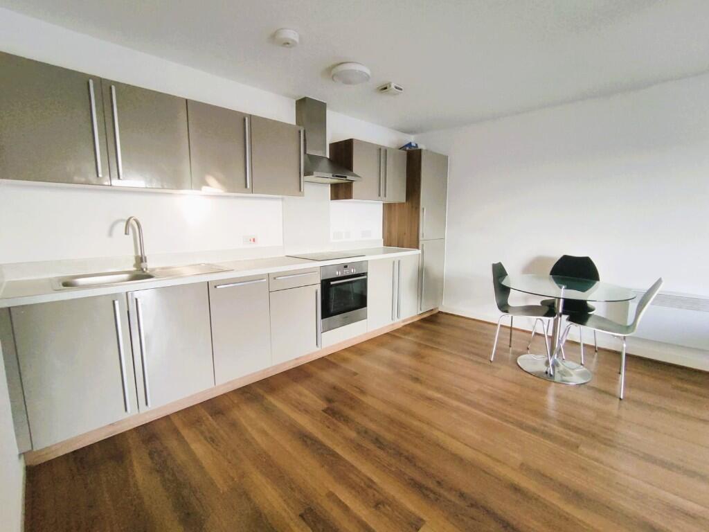 250055_SILVIANWAY_IMG_16_0000-ezgif.com-webp-to-jpg-converter