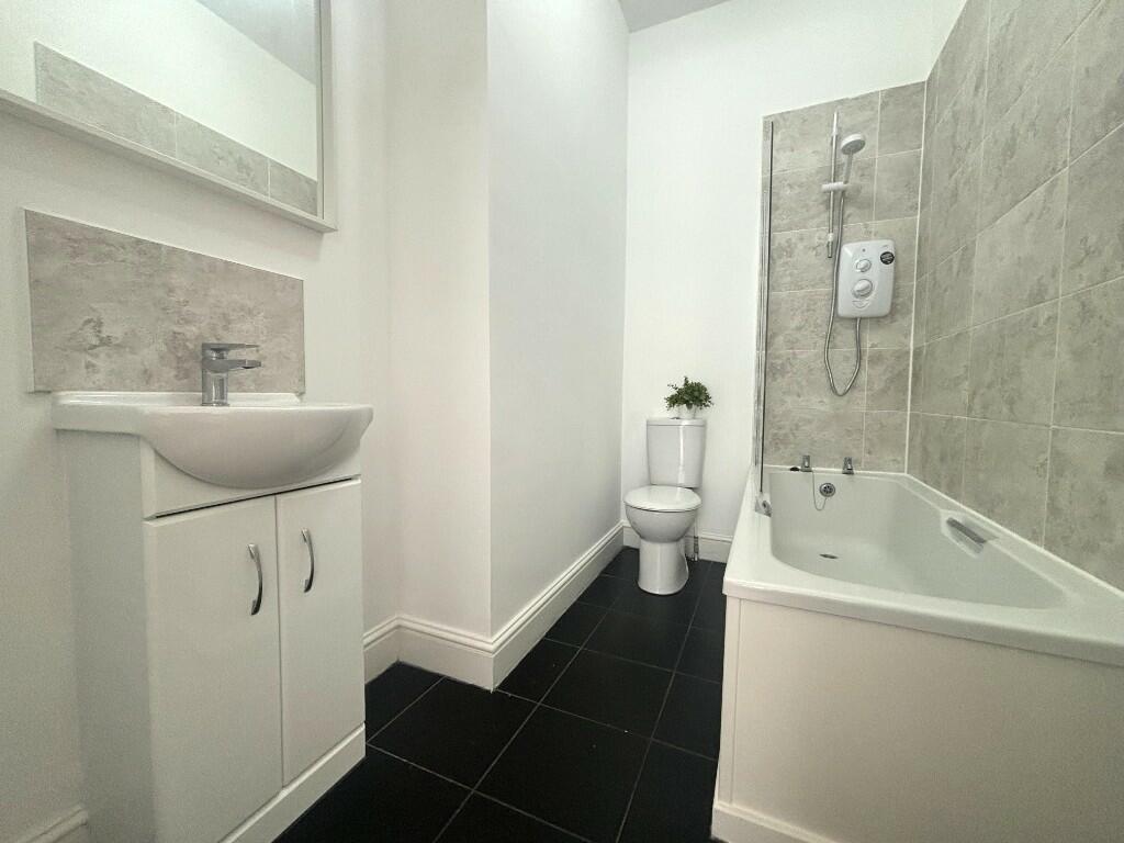 270464_F1SAN10_IMG_04_0000