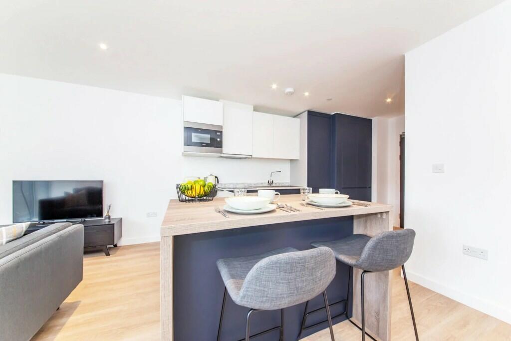 279584_Riverside-studio-1307_IMG_05_0000-ezgif.com-webp-to-jpg-converter