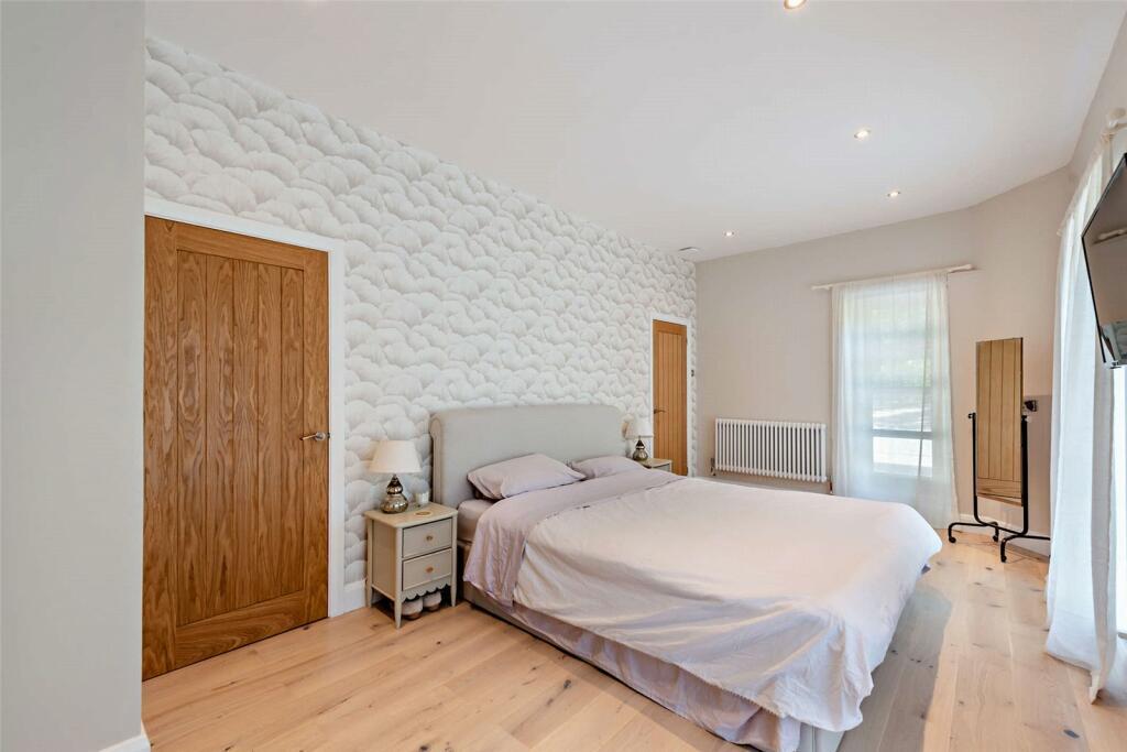 83440_KNU240087_IMG_19_0000-ezgif.com-webp-to-jpg-converter