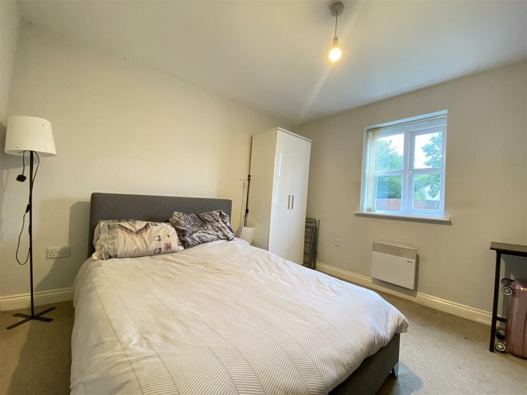 90769_33359395_IMG_08_0000-ezgif.com-webp-to-jpg-converter