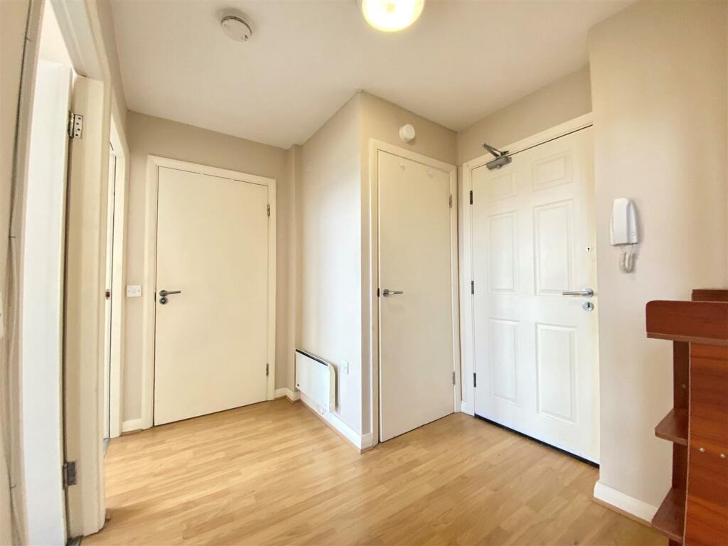 90769_33380567_IMG_03_0000-ezgif.com-webp-to-jpg-converter-1