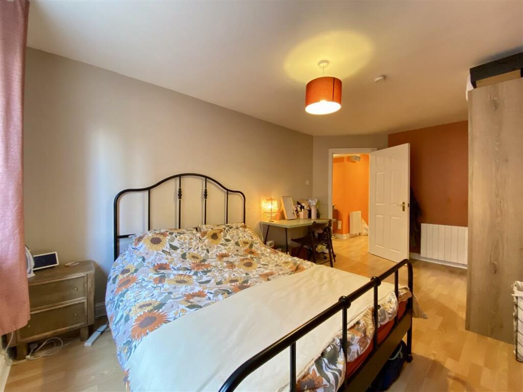 90769_33582963_IMG_08_0000-ezgif.com-webp-to-jpg-converter