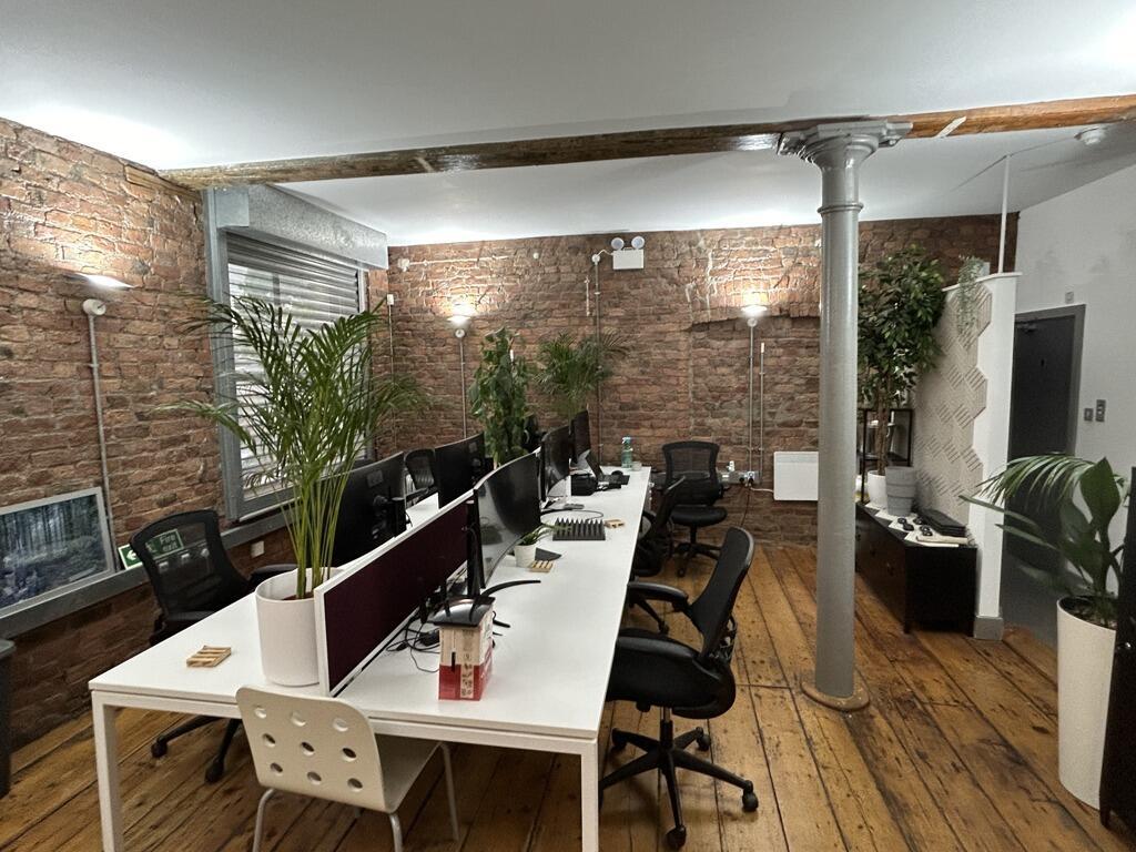 96044_1469FH_IMG_11_0000-ezgif.com-webp-to-jpg-converter