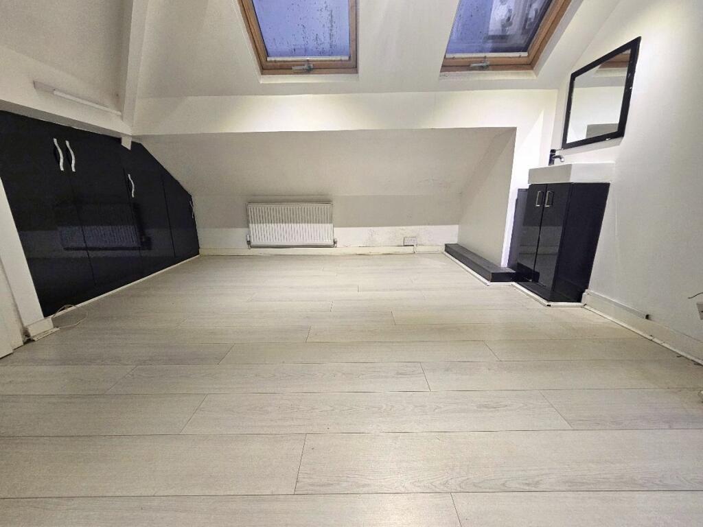 123907_RS0363_IMG_12_0000-ezgif.com-webp-to-jpg-converter