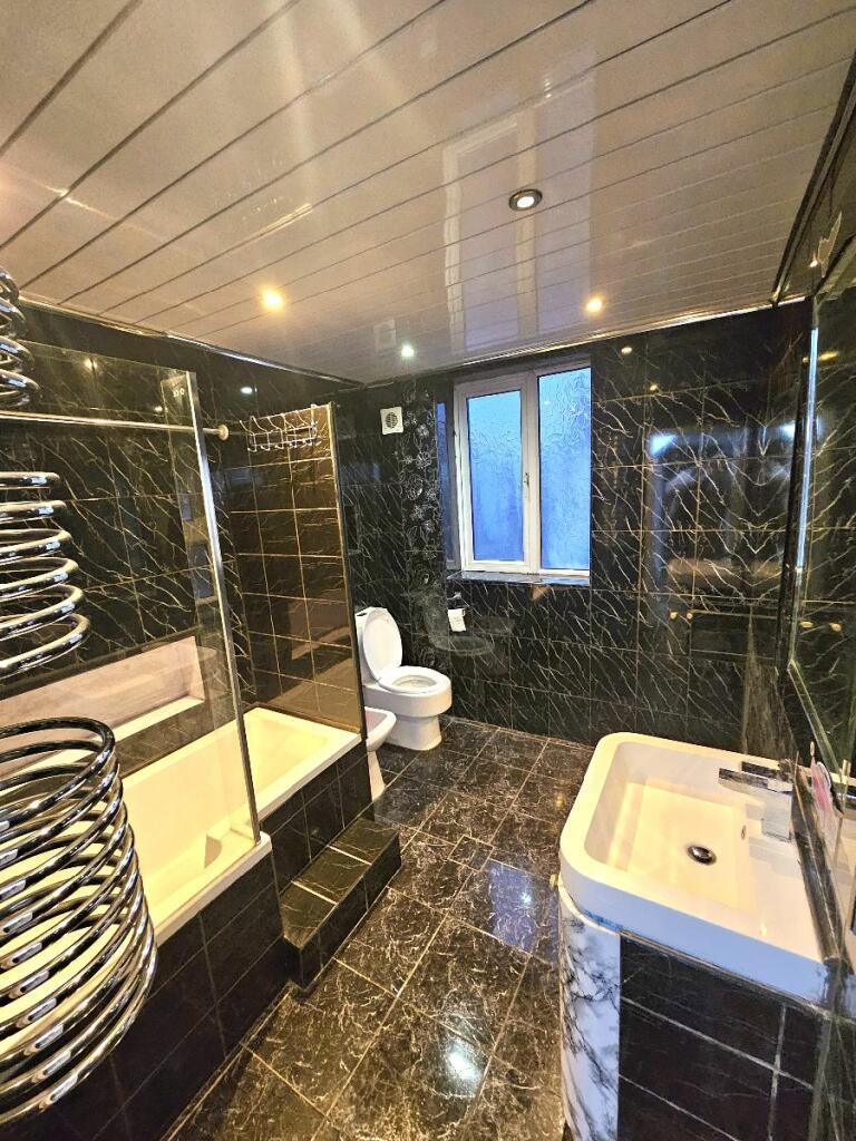 123907_RS0363_IMG_13_0000-ezgif.com-webp-to-jpg-converter