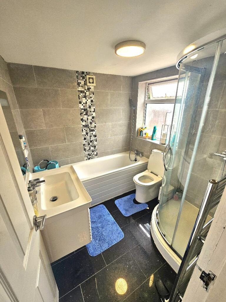 123907_RS0529_IMG_13_0000-ezgif.com-webp-to-jpg-converter