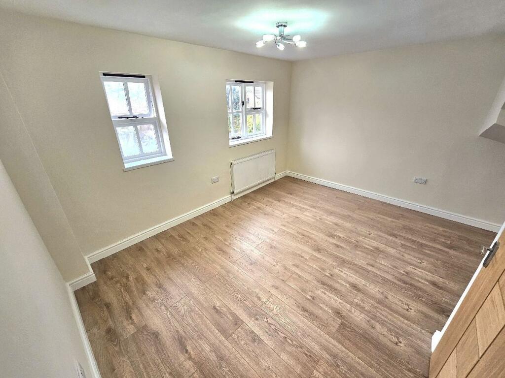 123907_RS0539_IMG_07_0000-ezgif.com-webp-to-jpg-converter