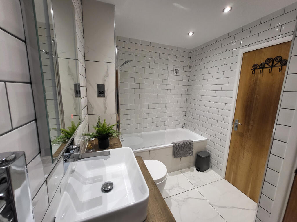 21896_crpr_1965116377_IMG_12_0000-ezgif.com-webp-to-jpg-converter