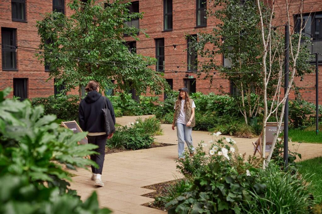 234785__617__South_Block___IMG_00_0000-ezgif.com-webp-to-jpg-converter