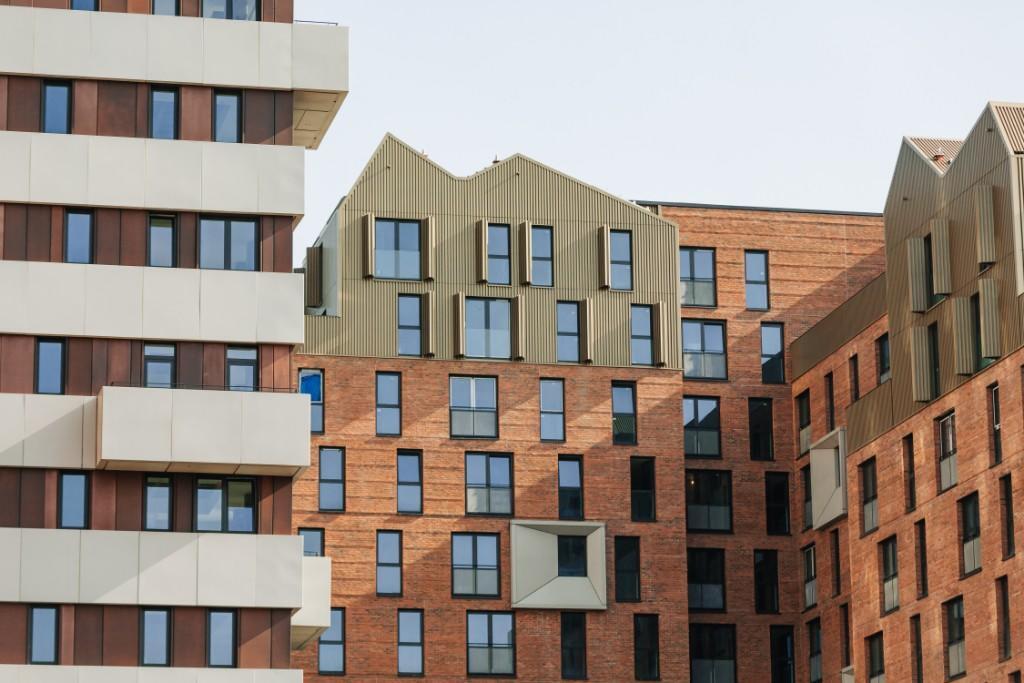 234785__SOUTH___1209_____IMG_03_0000-ezgif.com-webp-to-jpg-converter