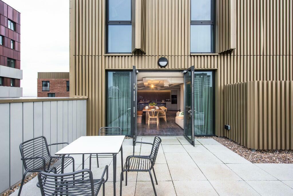 234785___1407___NORTH______IMG_06_0000-ezgif.com-webp-to-jpg-converter