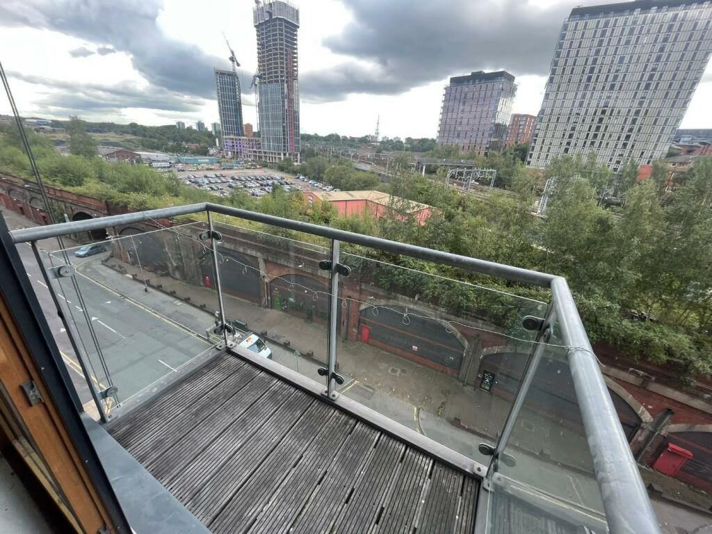 37479_33426747_IMG_03_0000-ezgif.com-webp-to-jpg-converter-1