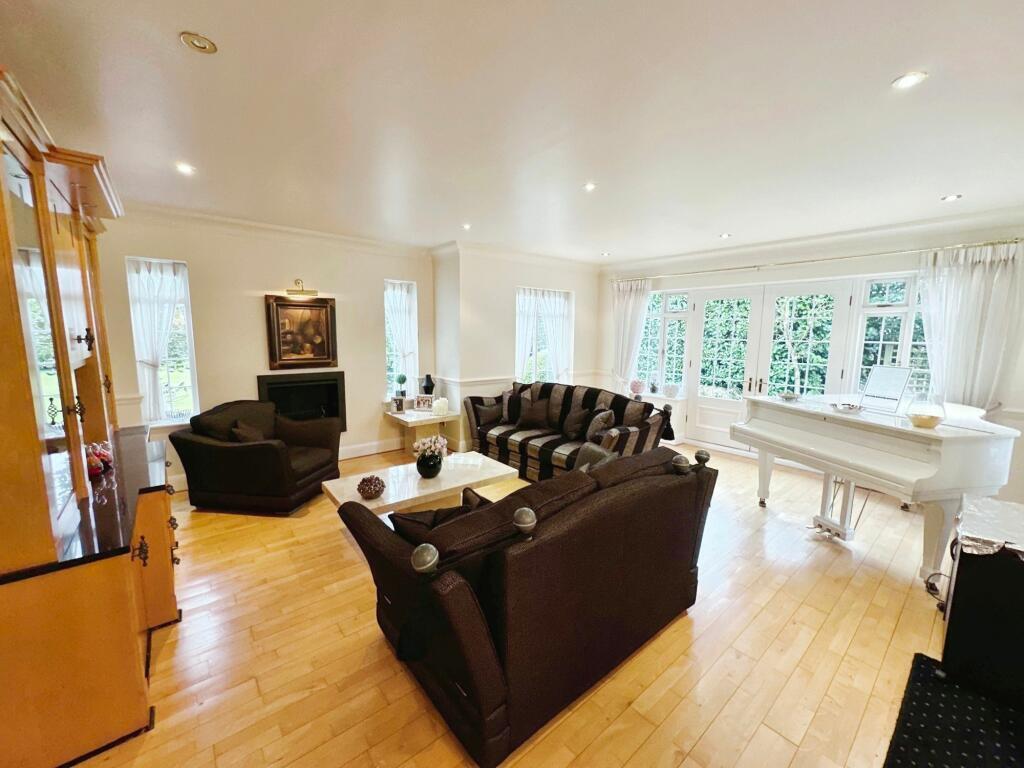 39452_e5351ce6-5dc2-44f1-bccb-1a13fbd0e9ff_IMG_07_0001-ezgif.com-webp-to-jpg-converter