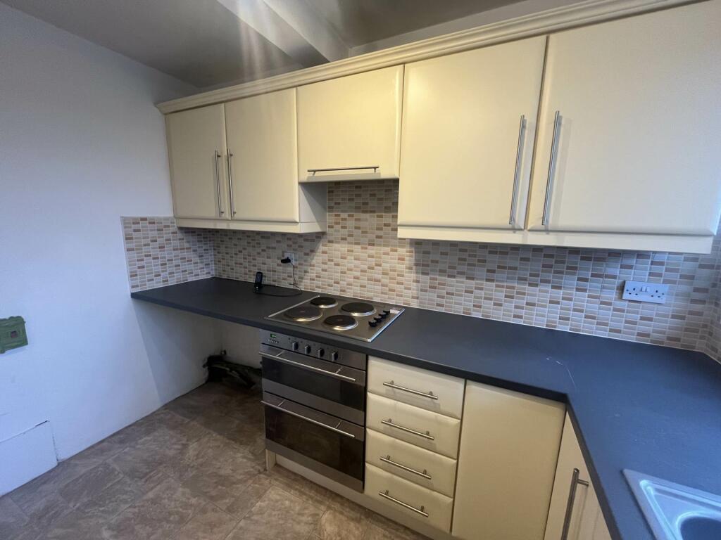 42575_6580_AUBR_IMG_03_0000-ezgif.com-webp-to-jpg-converter