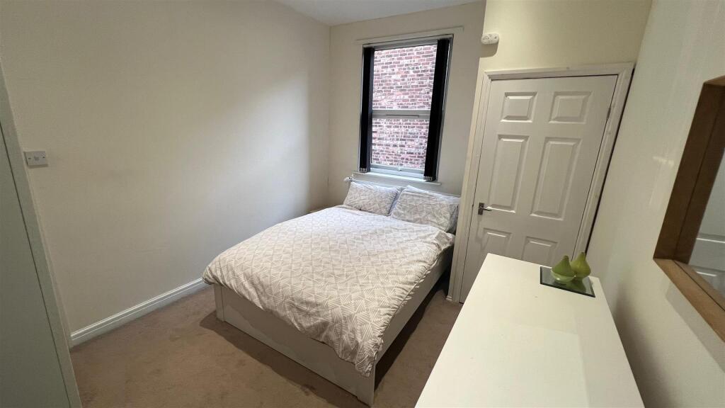 68503_33599829_IMG_06_0000-ezgif.com-webp-to-jpg-converter