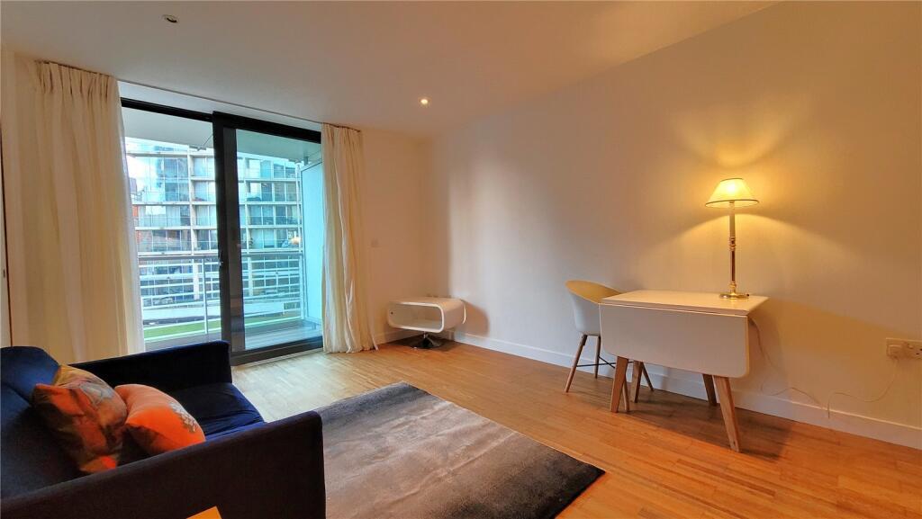 80925_MAN240046_L_IMG_10_0000-ezgif.com-webp-to-jpg-converter