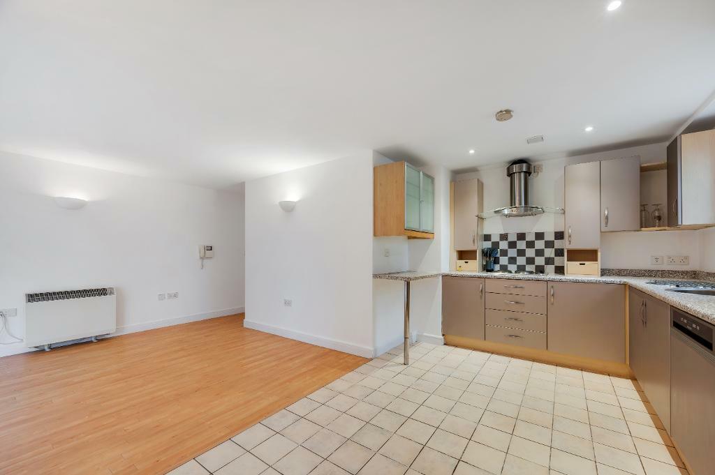 81083_139544_IMG_04_0000-ezgif.com-webp-to-jpg-converter